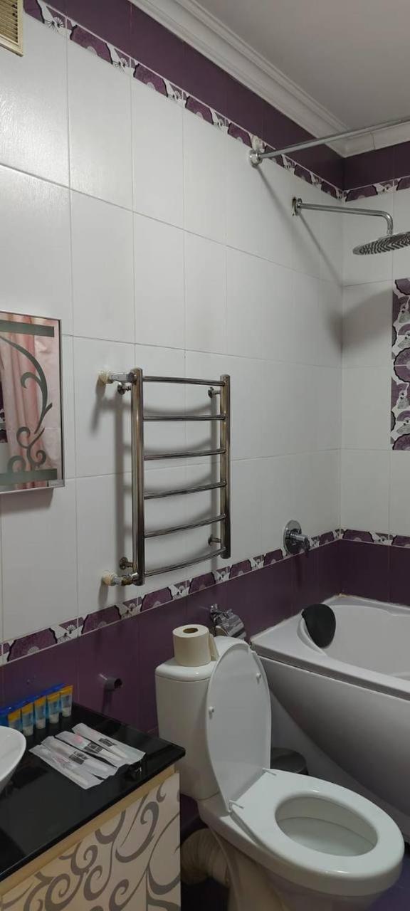 Nurly Tau 2Room Apartments Almaty Exterior photo