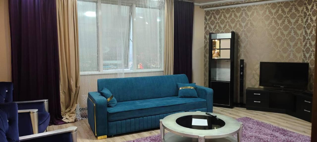 Nurly Tau 2Room Apartments Almaty Exterior photo